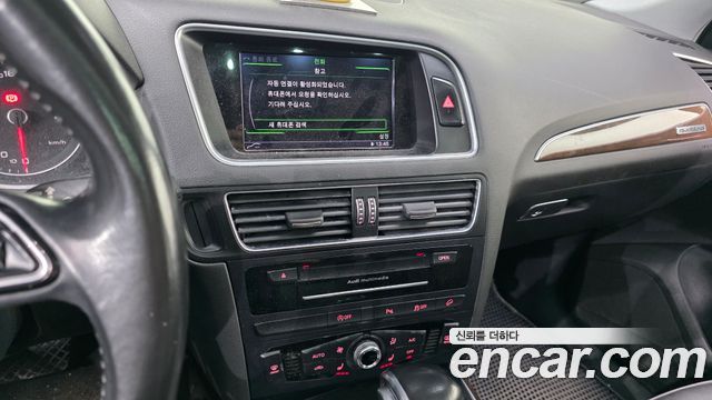 Audi Q5 2016 — photo 15