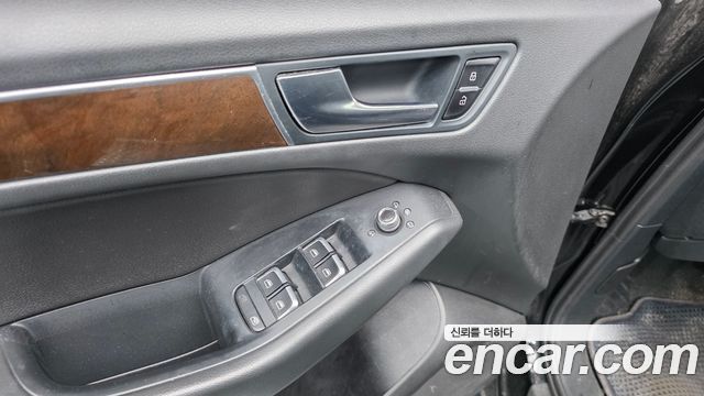 Audi Q5 2016 — photo 19