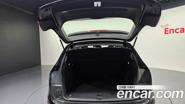 Audi Q5 2016 — photo 20