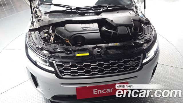 Land Rover Range Rover Evoque 2021 — photo 6