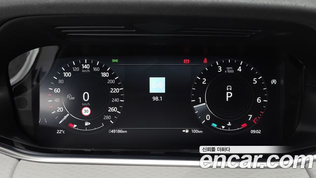 Land Rover Range Rover Evoque 2021 — photo 11