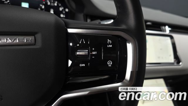 Land Rover Range Rover Evoque 2021 — photo 24