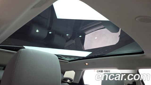 Land Rover Range Rover Evoque 2021 — photo 25