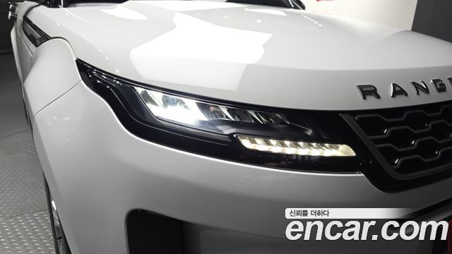 Land Rover Range Rover Evoque 2021 — photo 8