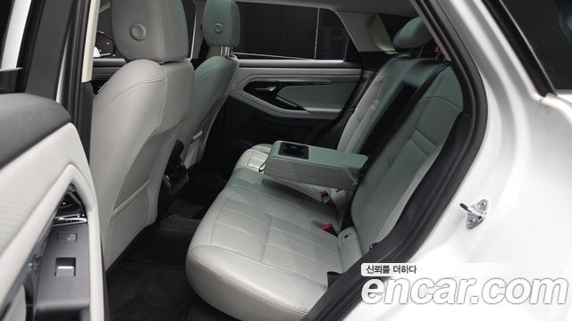 Land Rover Range Rover Evoque 2021 — photo 16