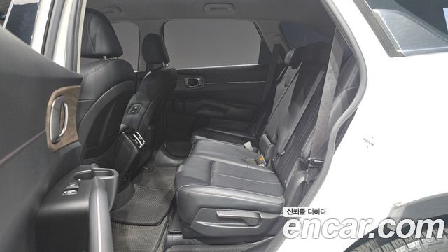 Kia Sorento 2021 — photo 18