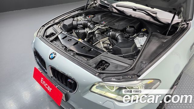BMW M5 2016 — photo 6