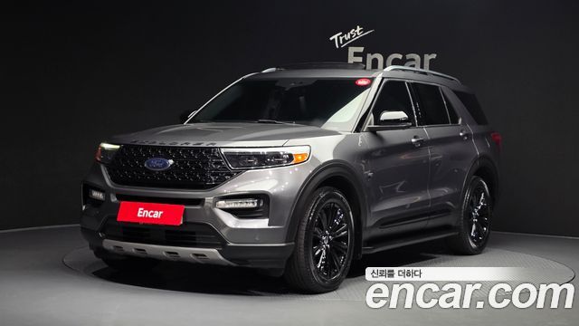 Ford Explorer 2021 — photo 1