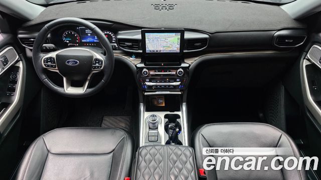 Ford Explorer 2021 — photo 10
