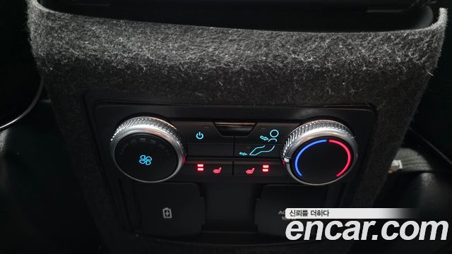 Ford Explorer 2021 — photo 24