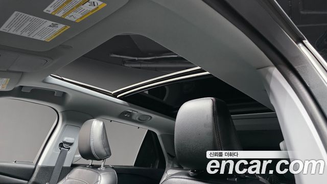 Ford Explorer 2021 — photo 25