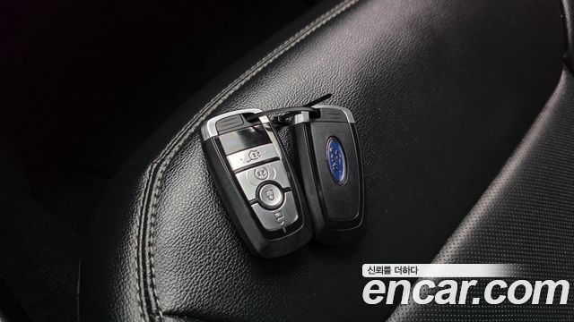 Ford Explorer 2021 — photo 32