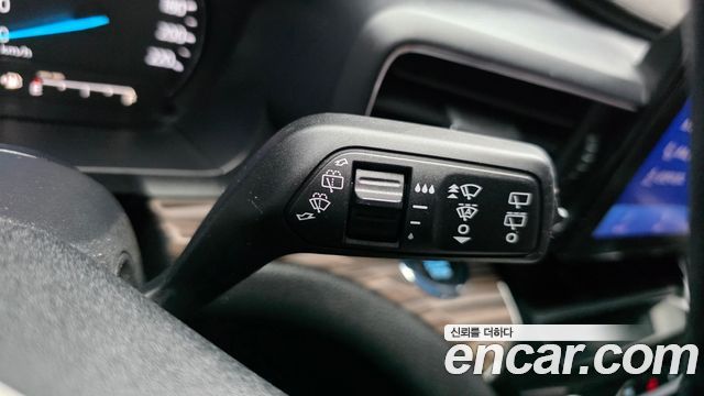 Ford Explorer 2021 — photo 34