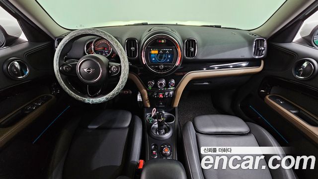 Mini Countryman 2020 — photo 10