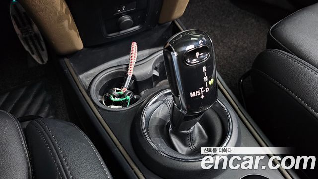 Mini Countryman 2020 — photo 12