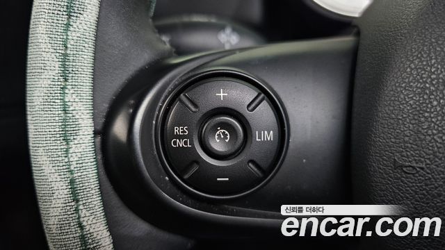 Mini Countryman 2020 — photo 22