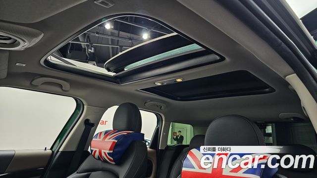 Mini Countryman 2020 — photo 23