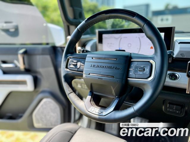 GMC Hummer EV 2024 — photo 15