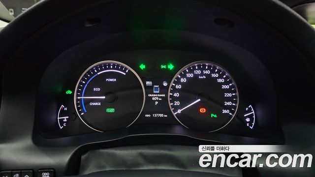 Lexus ES 2013 — photo 8