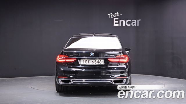 BMW 7-Series 2017 — photo 4