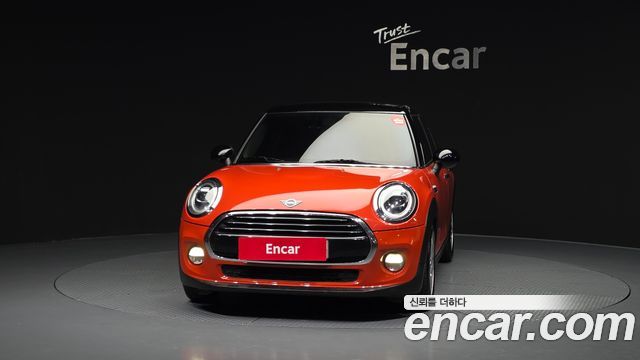 Mini Cooper 2019 — photo 3
