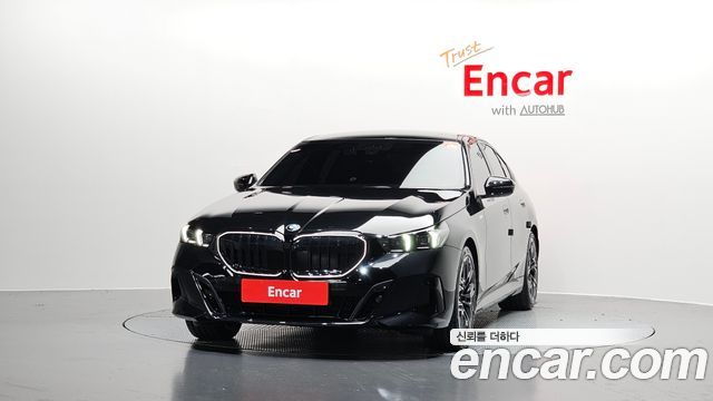 BMW 5-Series 2026 — photo 3