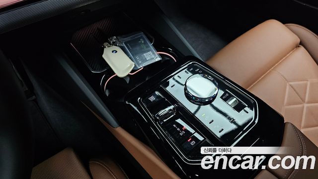 BMW 5-Series 2026 — photo 12