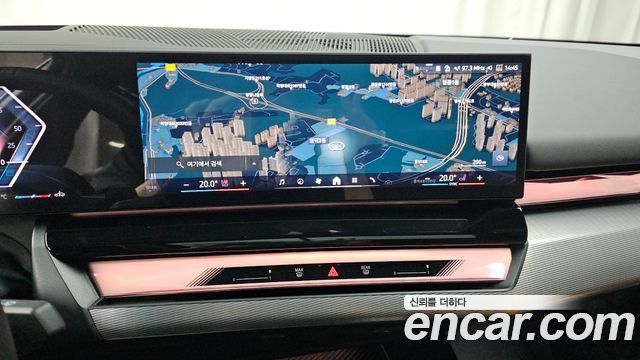 BMW 5-Series 2026 — photo 18
