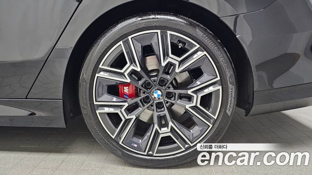 BMW 5-Series 2026 — photo 7