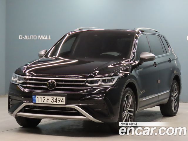 Volkswagen Tiguan 2022 — photo 1