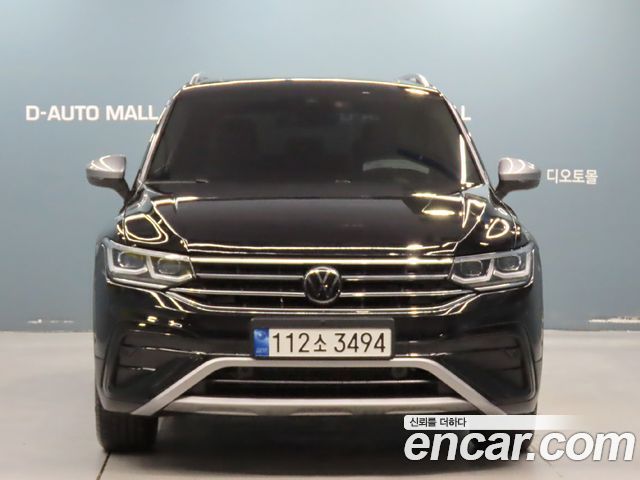 Volkswagen Tiguan 2022 — photo 2