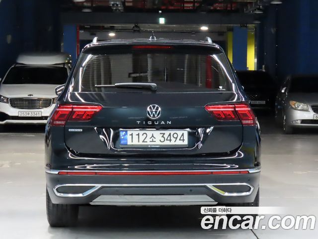 Volkswagen Tiguan 2022 — photo 3