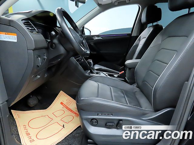 Volkswagen Tiguan 2022 — photo 6