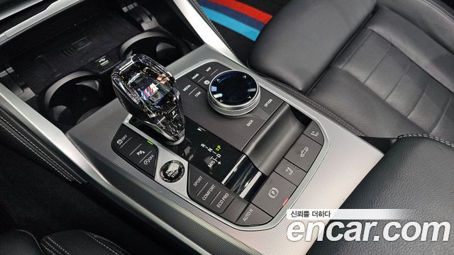 BMW 4-Series 2023 — photo 12