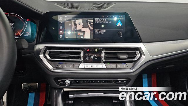 BMW 4-Series 2023 — photo 18