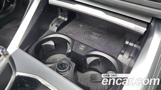 BMW 4-Series 2023 — photo 29