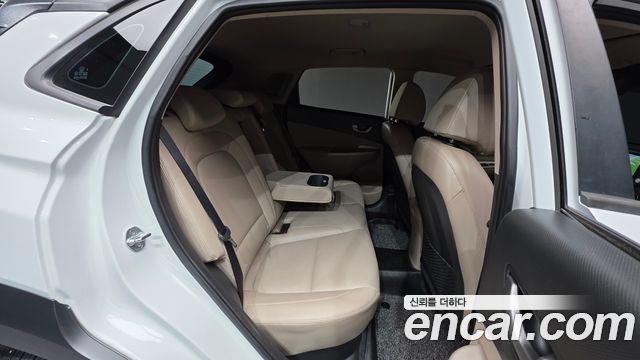 Hyundai Kona 2018 — photo 19