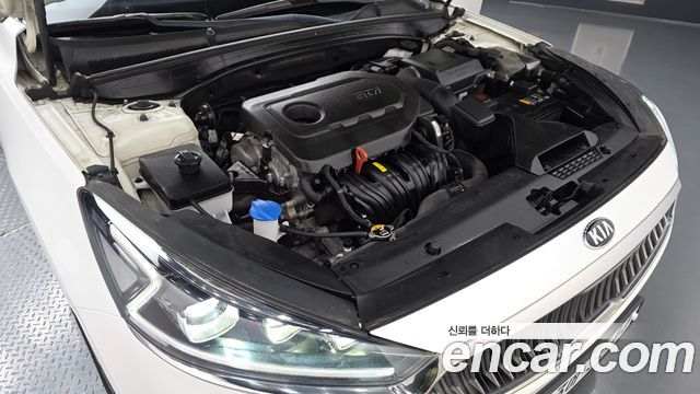Kia K7 2018 — photo 6