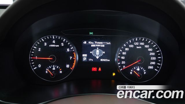 Kia K7 2018 — photo 8