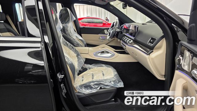 Mercedes-Benz GLS-Class 2026 — photo 17