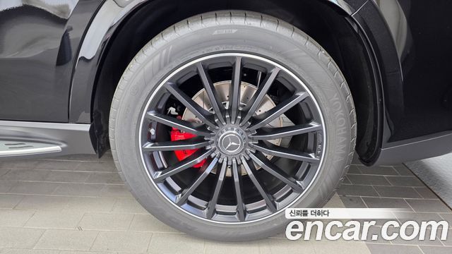 Mercedes-Benz GLS-Class 2026 — photo 7