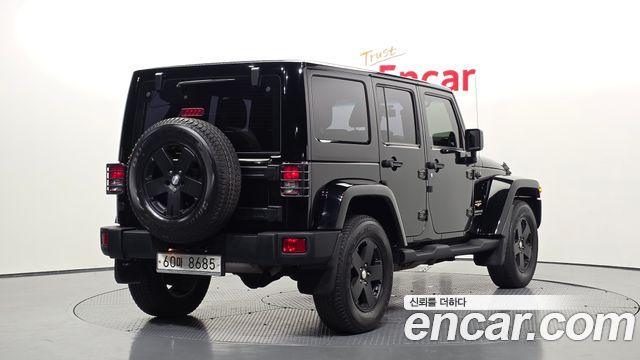 Jeep Wrangler 2012 — photo 2