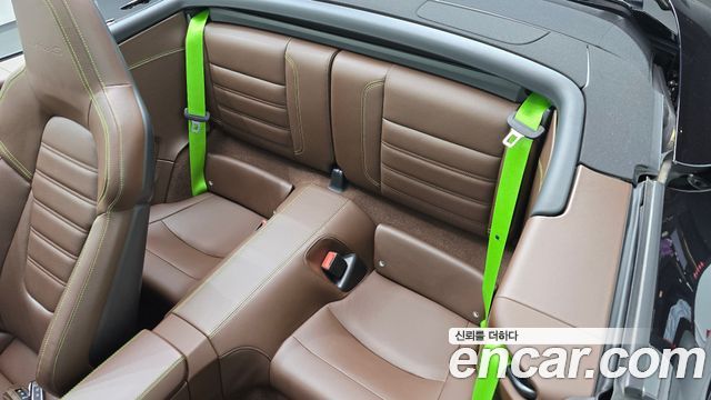 Porsche 911 2022 — photo 17