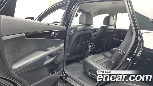 Kia Sorento 2019 — photo 17