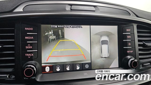 Kia Sorento 2019 — photo 23