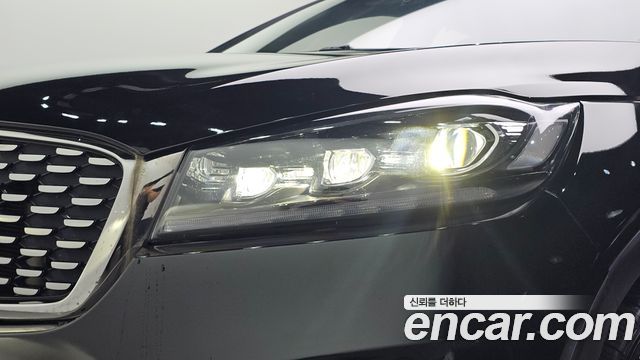 Kia Sorento 2019 — photo 8