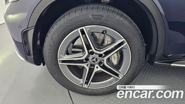 Mercedes-Benz GLC-Class 2022 — photo 5