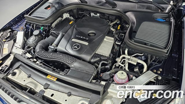 Mercedes-Benz GLC-Class 2022 — photo 6