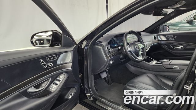 Mercedes-Benz S-Class 2019 — photo 10