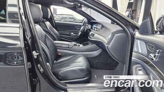 Mercedes-Benz S-Class 2019 — photo 11